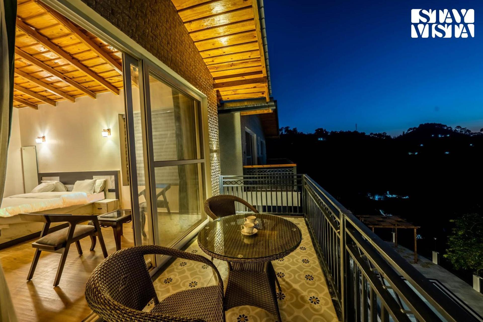 Stayvista At Sunset Springs With Pool & Views ナイニタール エクステリア 写真